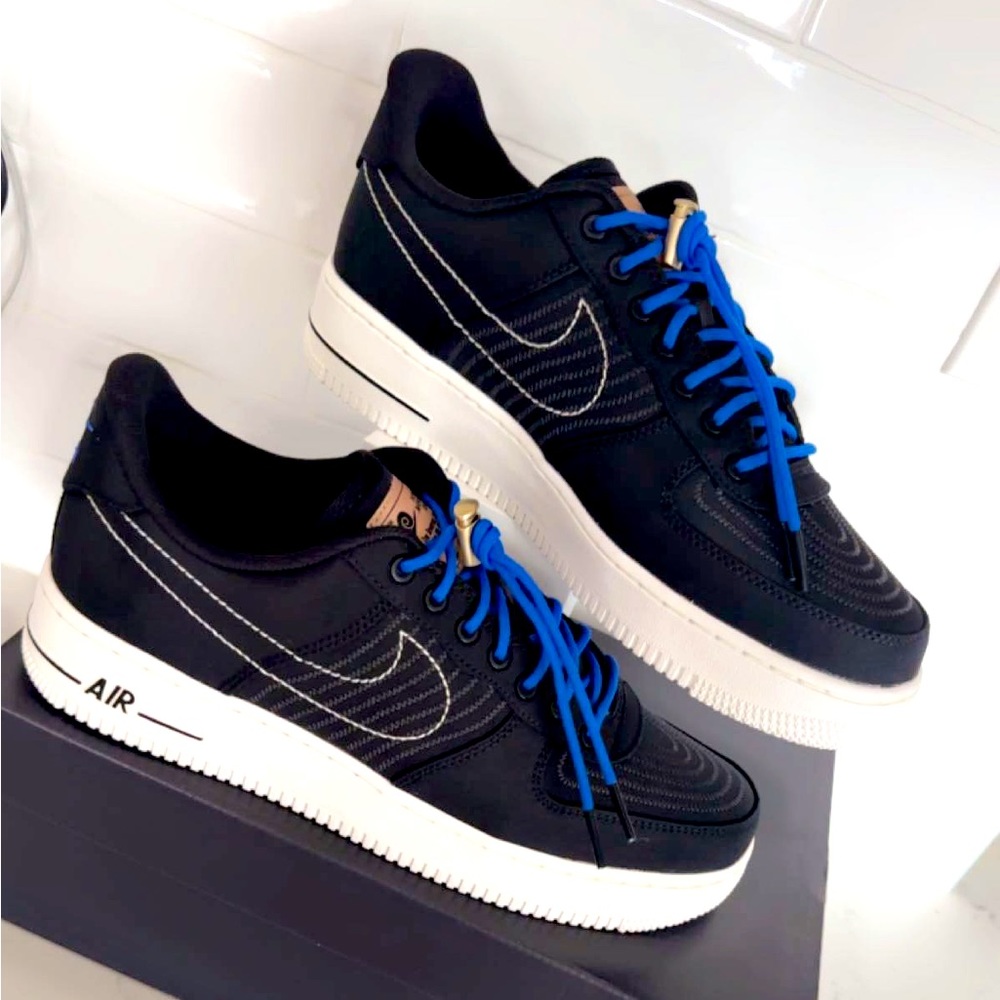 MEN'S NIKE AIR FORCE 1 '07 LV8 SE NIKE MOVING COMPANY CASUAL SHOES